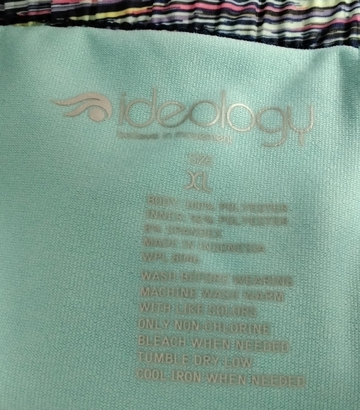 Ideology Women's Athletic Shorts   Size XL - Picture 3 of 3